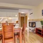 Udanypobyt Smrekowa Apartment