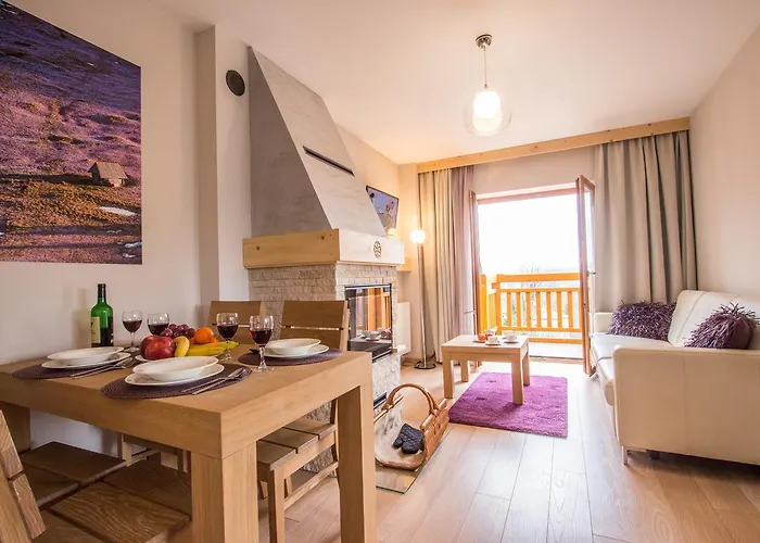 Udanypobyt Smrekowa 아파트 *