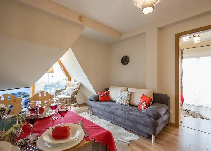 아파트 Udanypobyt Smrekowa *